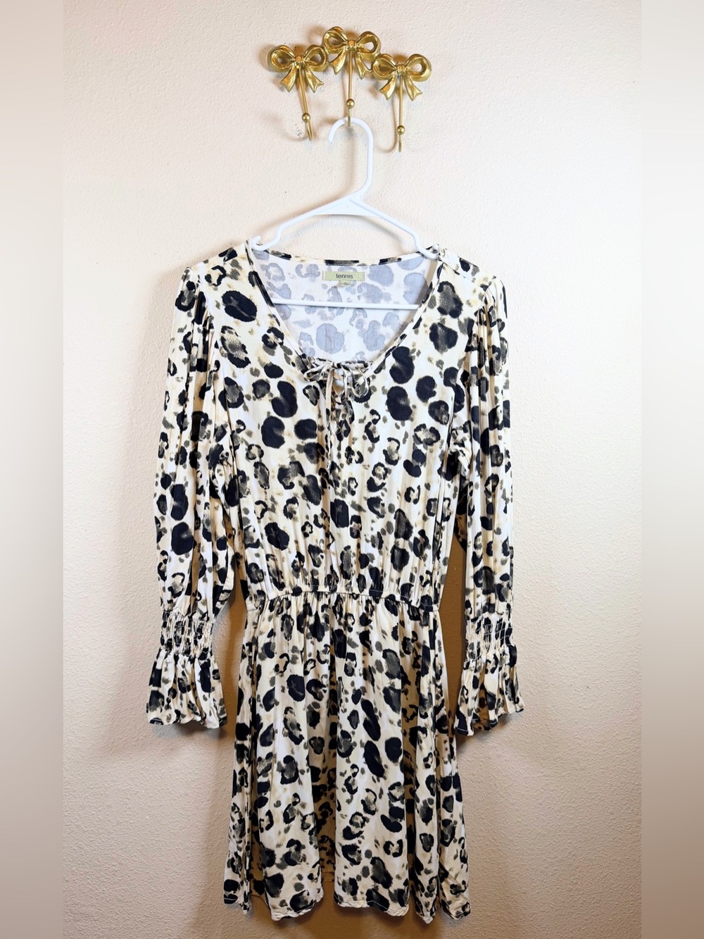 Tennis Brand Leopard Print Tie-Neck Long Sleeve Mini Dress - Cream/Black. Size S